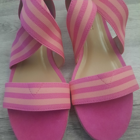 Talbots Sandals - Picture 3 of 6